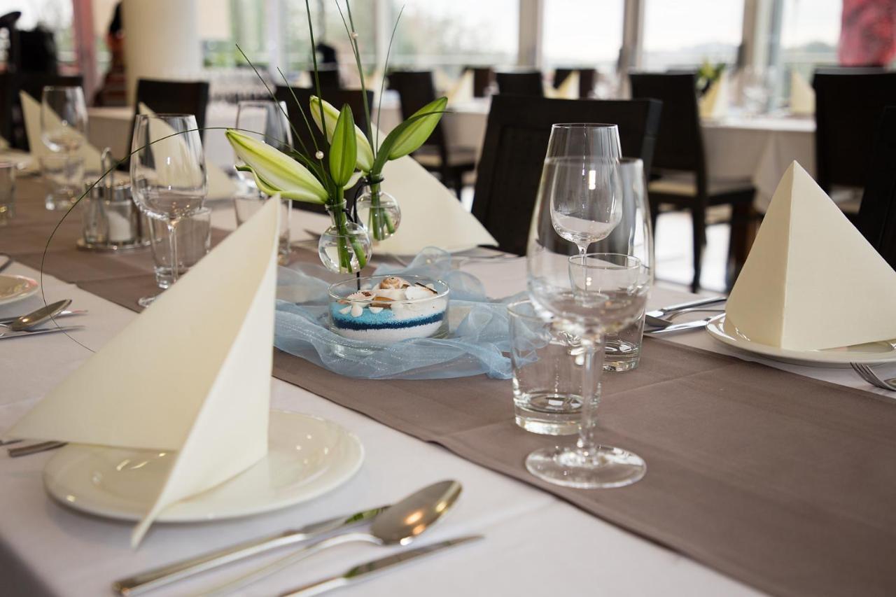 Hotel Kozana Доброво Екстериор снимка