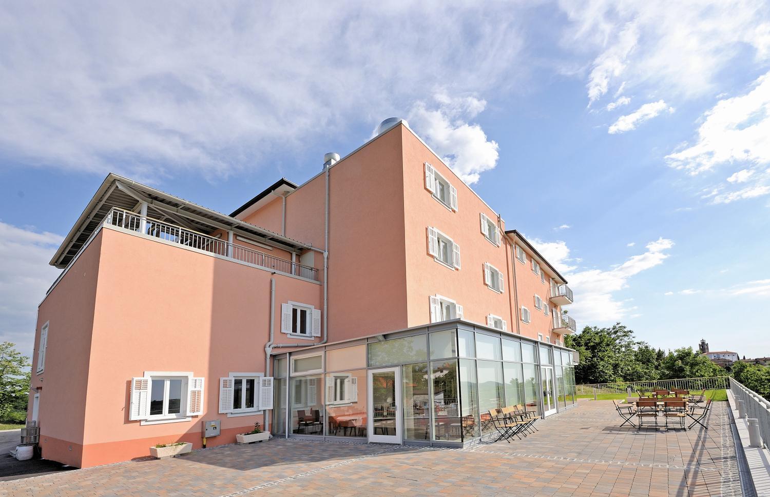 Hotel Kozana Доброво Екстериор снимка